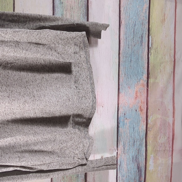 H&M Heather Gray Long Sleeve - Picture 4 of 6